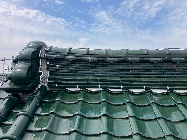 棟を横から確認